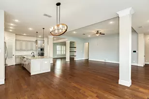 10114 Da Vinci Ct, Iowa Colony, TX 77583 - Photo 16