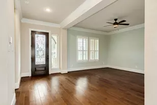 10114 Da Vinci Ct, Iowa Colony, TX 77583 - Photo 4