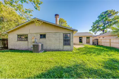 1510 Chestnut Tree Lane, Houston, TX 77067 - Photo 42