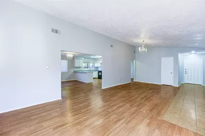 1510 Chestnut Tree Lane, Houston, TX 77067 - Photo 10