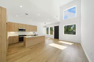 5029 Van Fleet St, Houston, TX 77033 - Photo 24