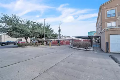 6633 W Sam Houston Parkway S #1G, Houston, TX 77072 - Photo 2