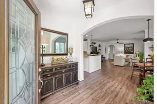 2 Gleneden Ct, Conroe, TX 77384 - Photo 4