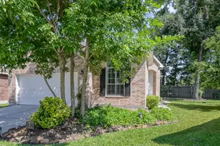 2 Gleneden Ct, Conroe, TX 77384 - Photo 1
