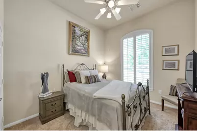2 Gleneden Court, Conroe, TX 77384 - Photo 20