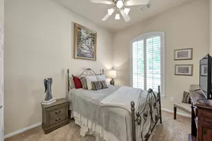 2 Gleneden Ct, Conroe, TX 77384 - Photo 20