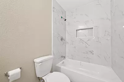 13126 Dawn Hollow Lane, Houston, TX 77072 - Photo 26