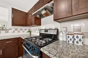 13126 Dawn Hollow Ln, Houston, TX 77072 - Photo 20