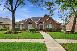 13815 Wetherfield Ln, Cypress, TX 77429 - Photo 2