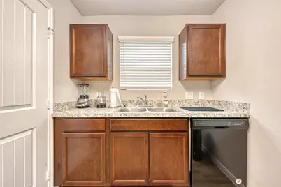 9722 Cargill Street, Houston, TX 77029 - Photo 8