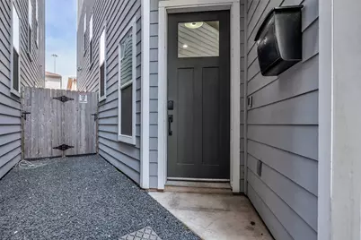 1207 E 28th Street, Houston, TX 77009 - Photo 4