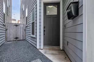 1207 E 28th St, Houston, TX 77009 - Photo 4