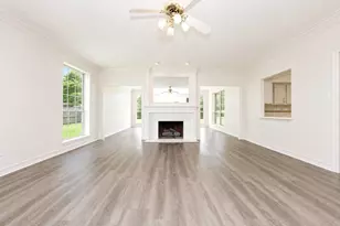 11102 Brook Mill Ct, Houston, TX 77065 - Photo 6
