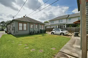 536 Columbia, Houston, TX 77007 - Photo 2