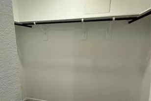 1002 Moon Drop Ln, Houston, TX 77090 - Photo 8