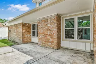 12011 Kirknoll Dr, Houston, TX 77089 - Photo 42