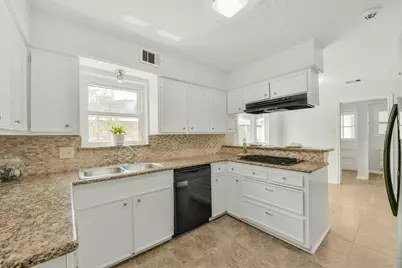 12011 Kirknoll Drive, Houston, TX 77089 - Photo 16