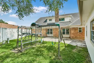 12011 Kirknoll Dr, Houston, TX 77089 - Photo 40