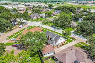 12011 Kirknoll Dr, Houston, TX 77089 - Photo 6