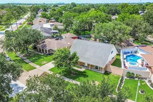 12011 Kirknoll Dr, Houston, TX 77089 - Photo 4