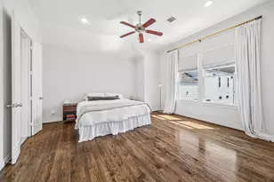 539 W 25th St, Houston, TX 77008 - Photo 4