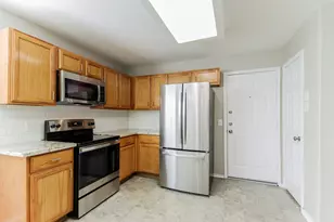 330 Harbor Mist Dr, Crosby, TX 77532 - Photo 6