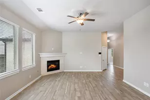 13017 Deep Marine Dr, La Marque, TX 77568 - Photo 4