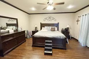 1043 Winchester Trail, Angleton, TX 77515 - Photo 10