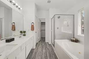 18314 Manorcliff Ln, Katy, TX 77449 - Photo 16
