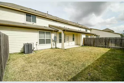 12406 Roy Mix Bohn Lane, Houston, TX 77044 - Photo 2