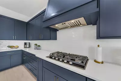 1005 Falcon Cove, Waller, TX 77484 - Photo 10