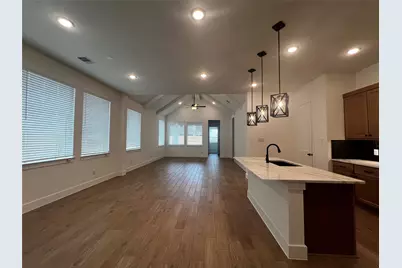 10923 Crescent Spring Drive, Missouri City, TX 77459 - Photo 2