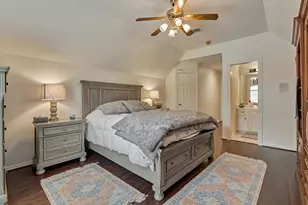 91 Wind Ridge Cir, The Woodlands, TX 77381 - Photo 32