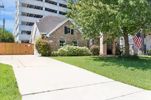 14855 Perthshire Rd, Houston, TX 77079 - Photo 8