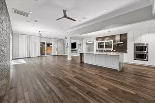 14855 Perthshire Rd, Houston, TX 77079 - Photo 16