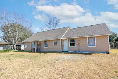 2430 Avilion Court, Pearland, TX 77584 - Photo 12