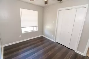 2430 Avilion Ct, Pearland, TX 77584 - Photo 8