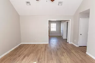 2430 Avilion Ct, Pearland, TX 77584 - Photo 2