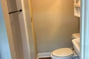 153 Tidwell Rd, Houston, TX 77022 - Photo 14