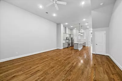 2407 Lawrence Street, Houston, TX 77008 - Photo 6