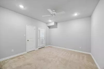2407 Lawrence Street, Houston, TX 77008 - Photo 14