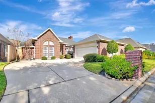 5714 Glen Pines Dr, Houston, TX 77069 - Photo 1