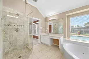 13827 Placid Brook Ct, Houston, TX 77059 - Photo 24