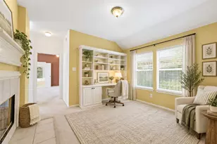 13827 Placid Brook Ct, Houston, TX 77059 - Photo 18