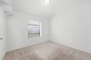 13827 Placid Brook Ct, Houston, TX 77059 - Photo 28