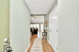 217 Greenshire Dr, League City, TX 77573 - Photo 8
