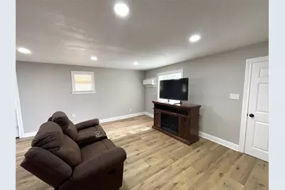 520 Avenue E, Conroe, TX 77301 - Photo 12