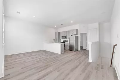 425 Alvia Run Lane #AB, Houston, TX 77018 - Photo 12