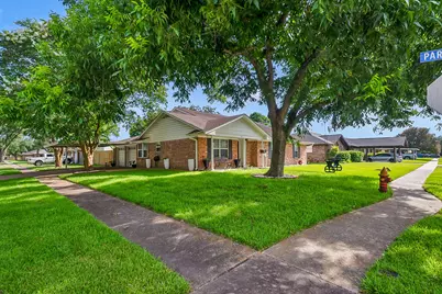 1126 Jeffrey Street, Deer Park, TX 77536 - Photo 2