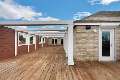 18506 Upper Bay Road, Houston, TX 77058 - Photo 48
